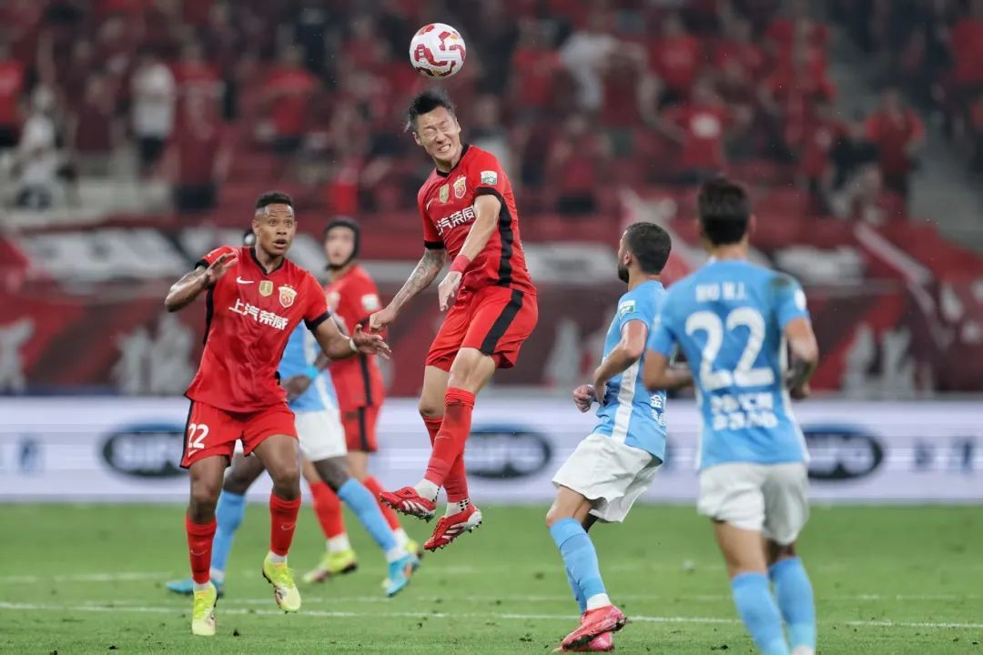 九游娱乐APP-上海海港今晚刷新队史纪录；志在英超名次提升；话题不断；赛季目标并未改变的简单介绍